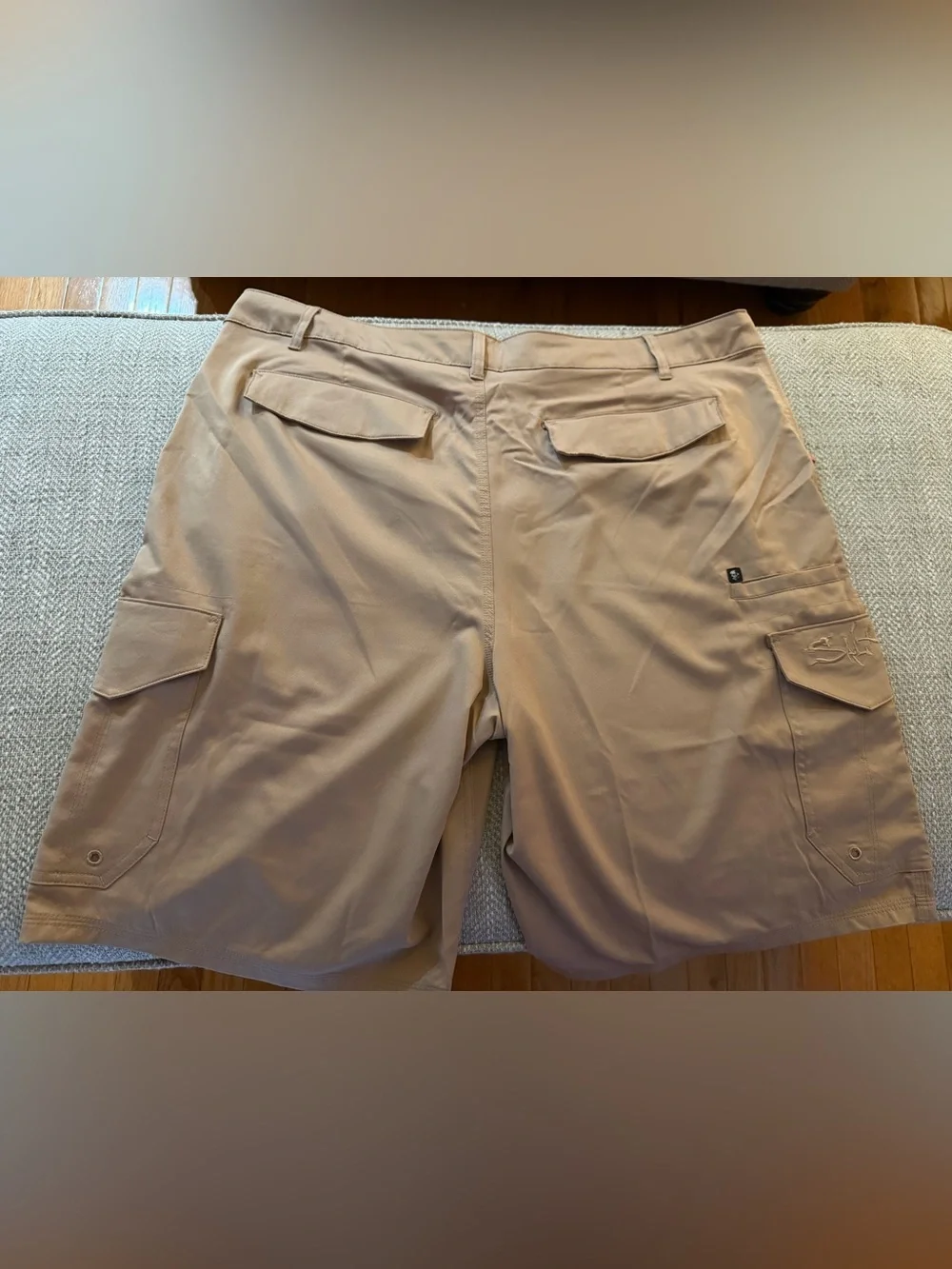 Salt Life Men's Khaki SLX Performance Cargo Shorts- NWT